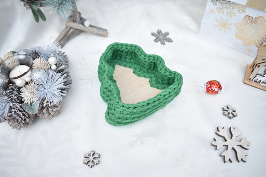 Christmas tree basket workshop Saturday November the 15th 2pm-4pm