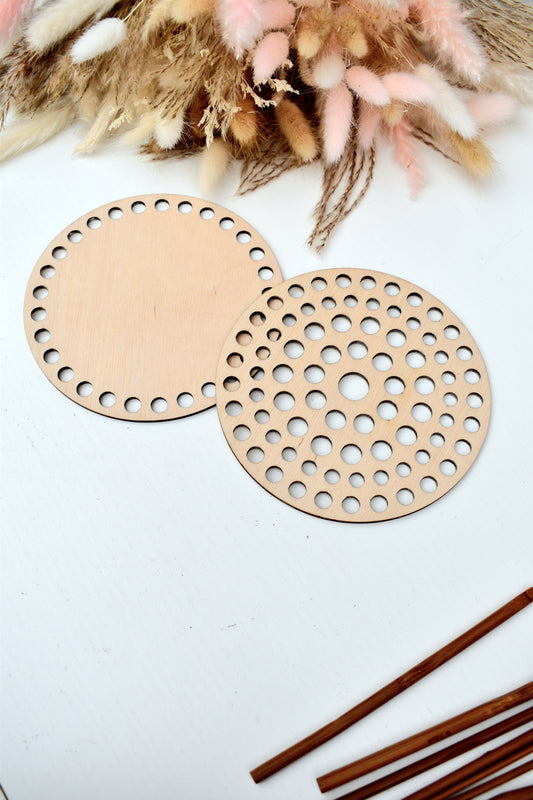 Set of circular wooden top&bottom for crochet basket