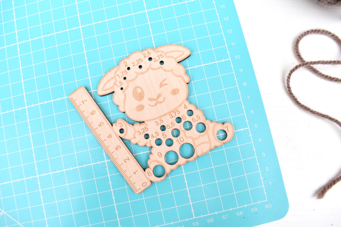 Sheep knitting needle gauge with small ruler