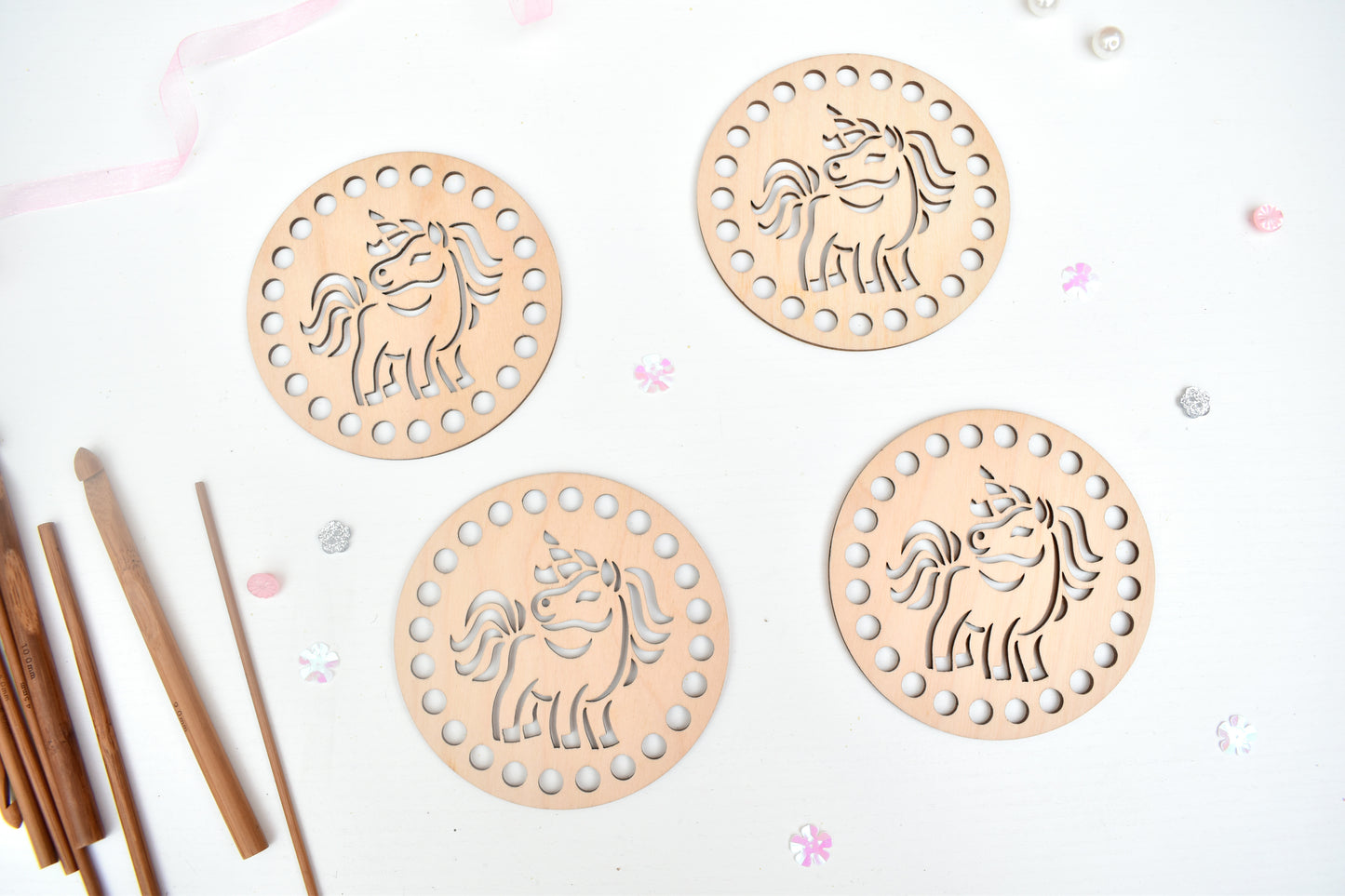 Wooden base Unicorn design