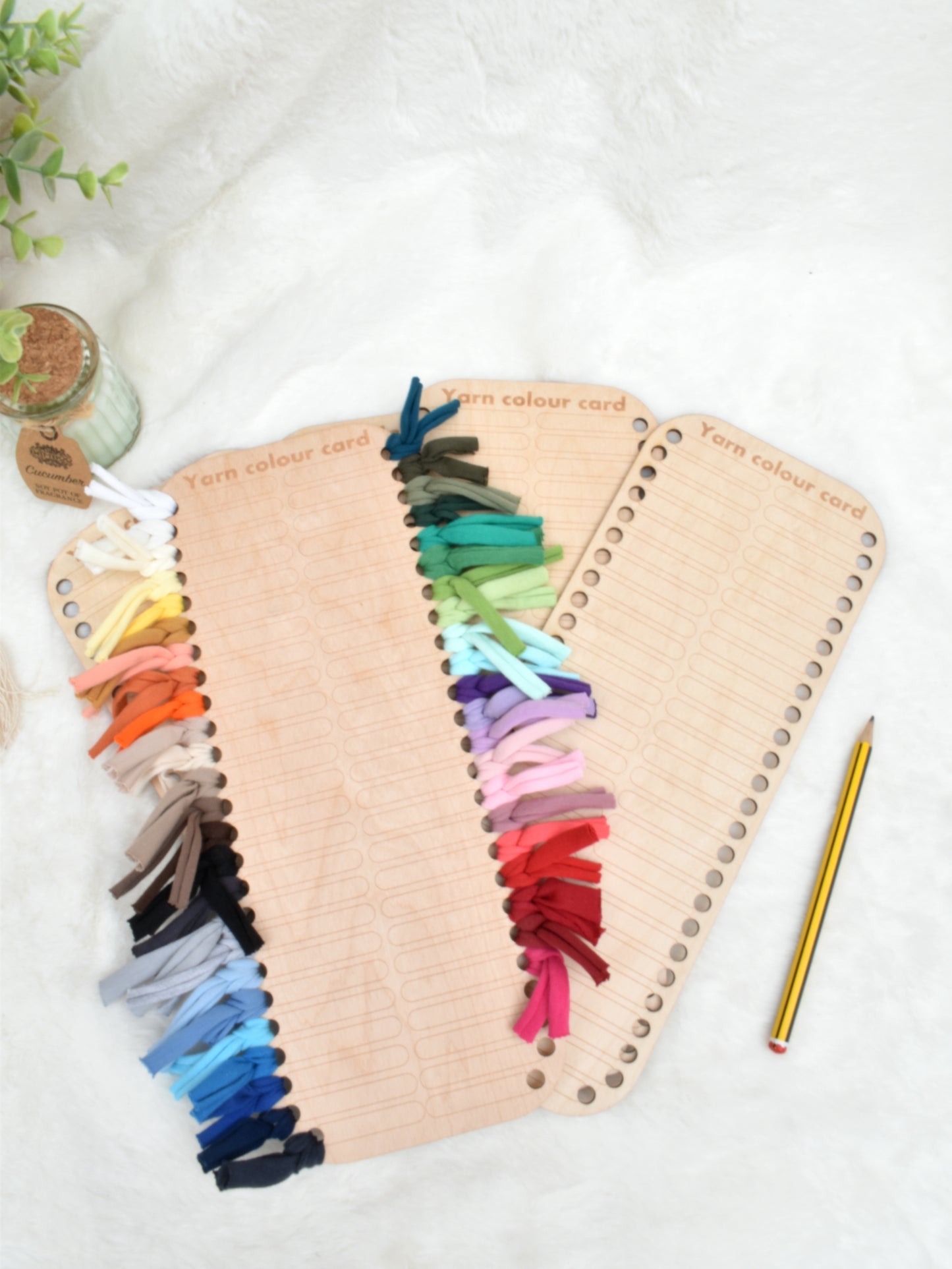 Reusable wooden yarn colour card with 4 options