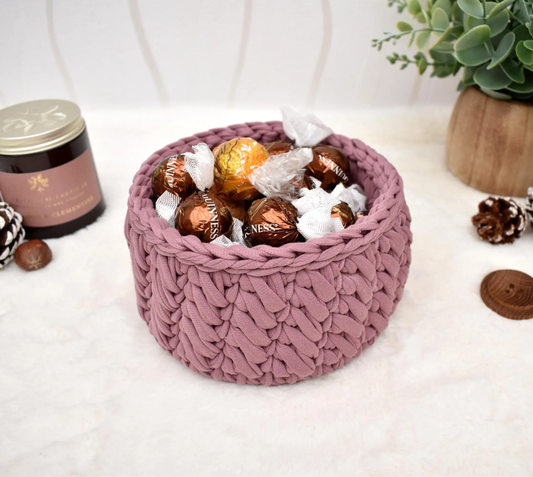 Girl's room decor basket