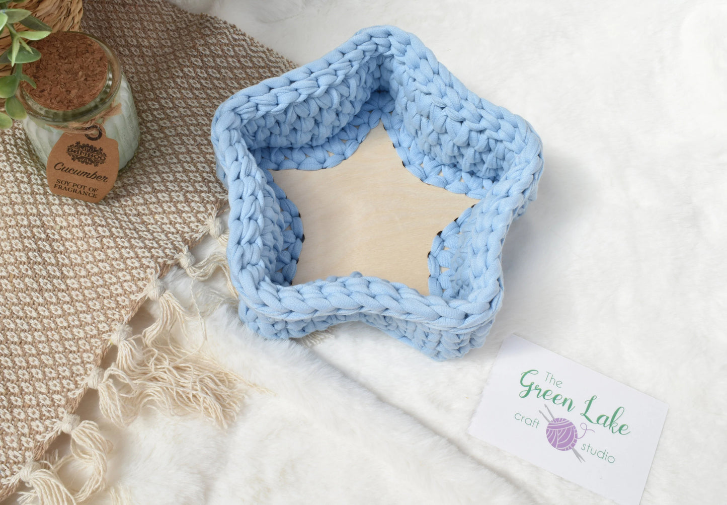 Star crochet basket