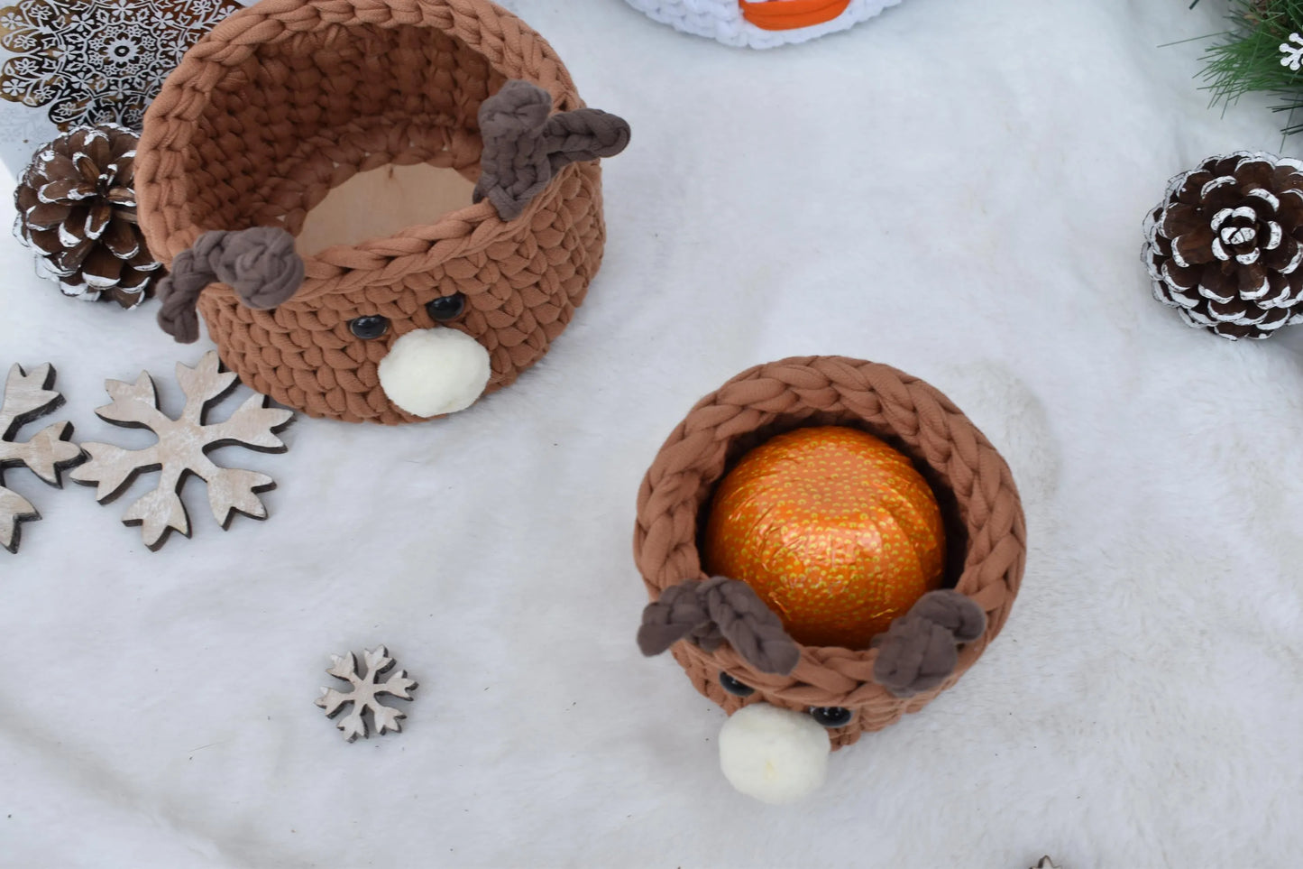 Christmas Deer crochet basket