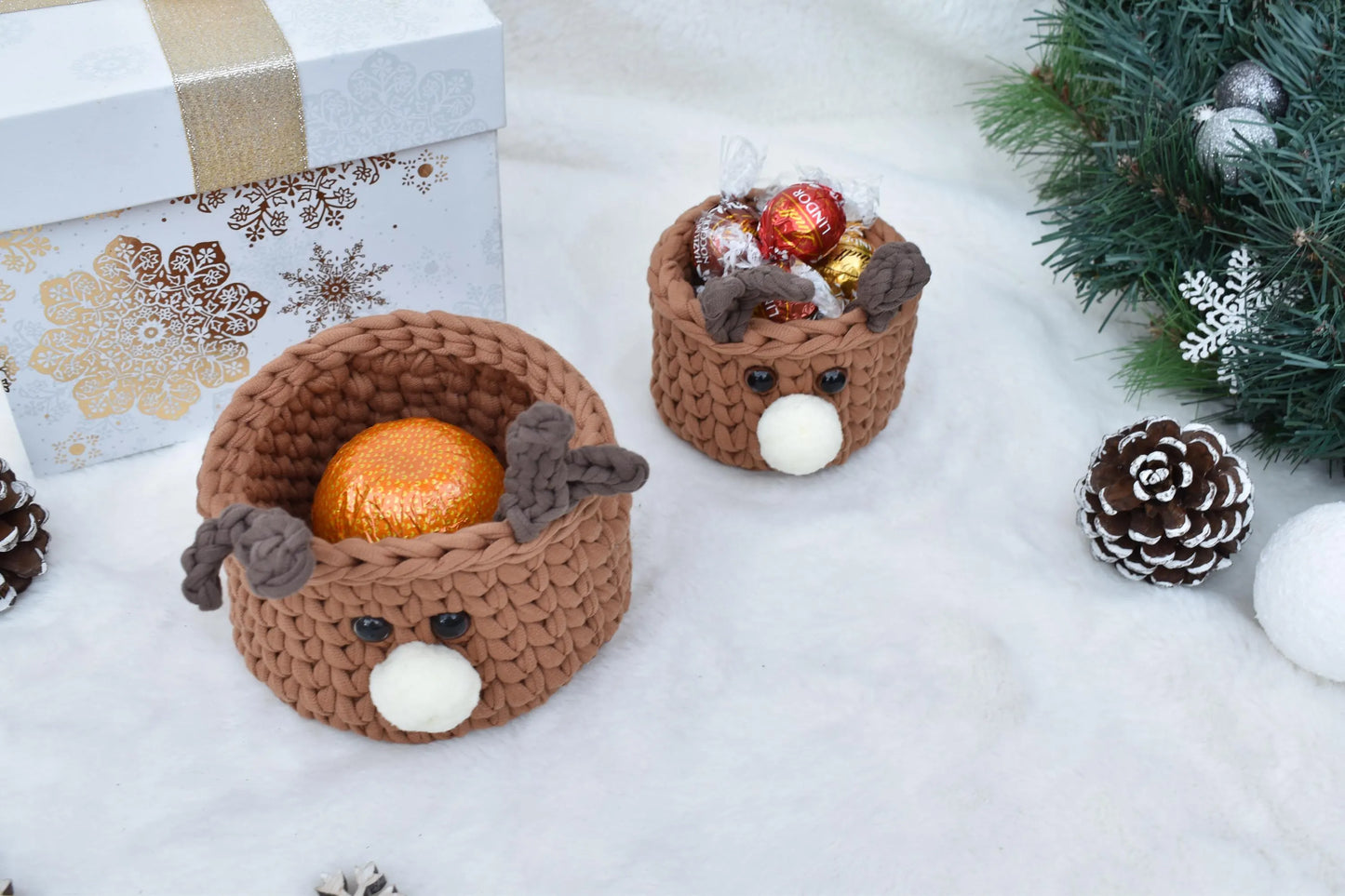 Christmas Deer crochet basket