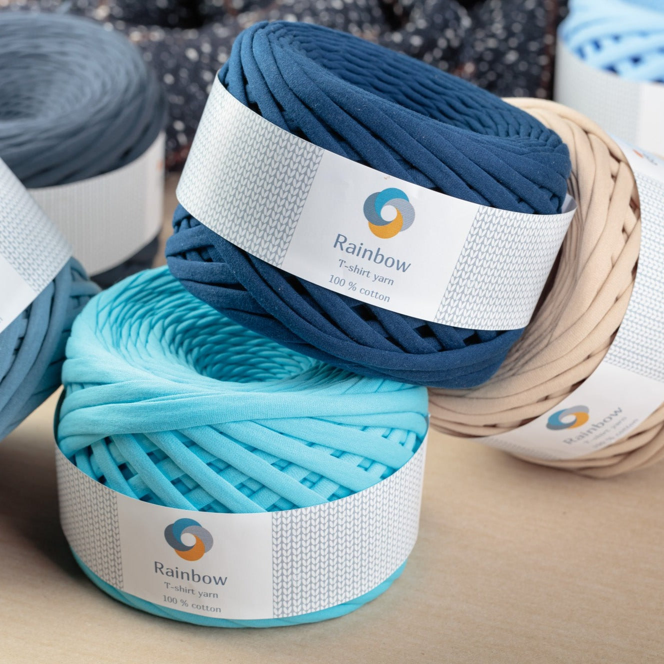 T-shirt Yarn 100m 7-9mm thickness