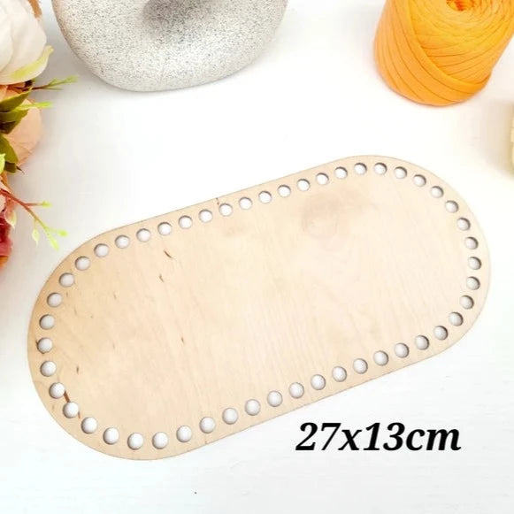 Middle rounded rectangular wooden base
