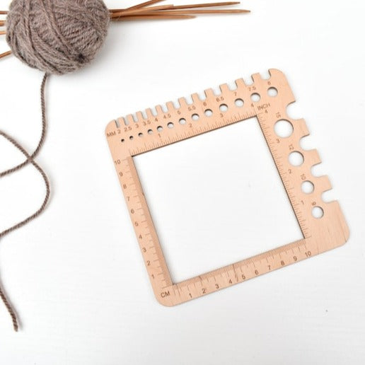 Universal tension square
