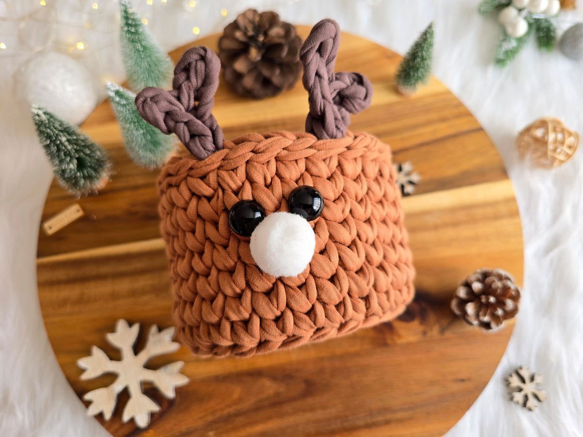 PDF Reindeer Storage Basket Tutorial