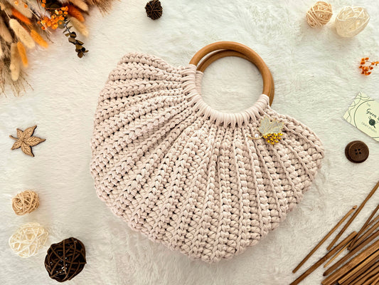 Gemma Shell Crochet Bag with circular handles: various colours