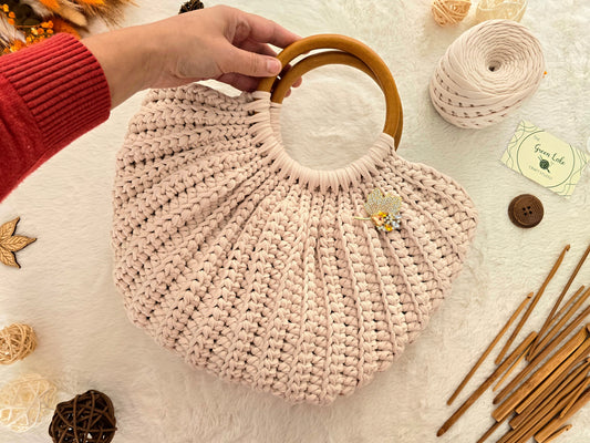 Gemma Shell Crochet Bag with circular handles: various colours