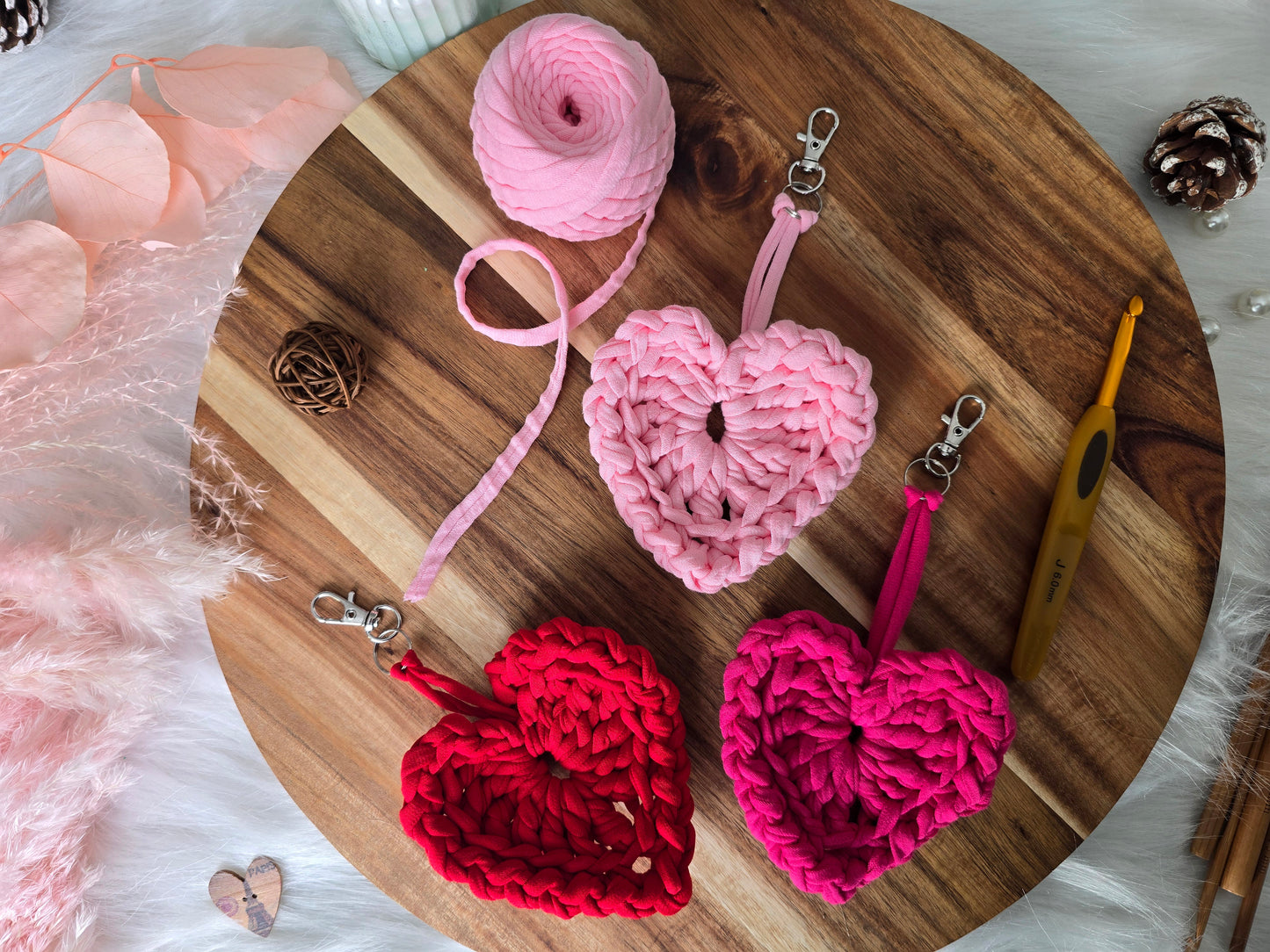 Heart keyring/bagcharm crochet pattern PDF