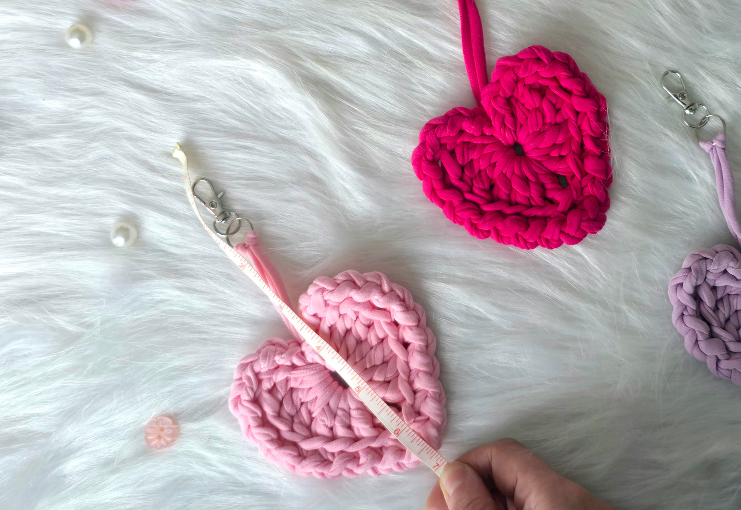 Heart keyring/bagcharm crochet DIY Kit - make 2