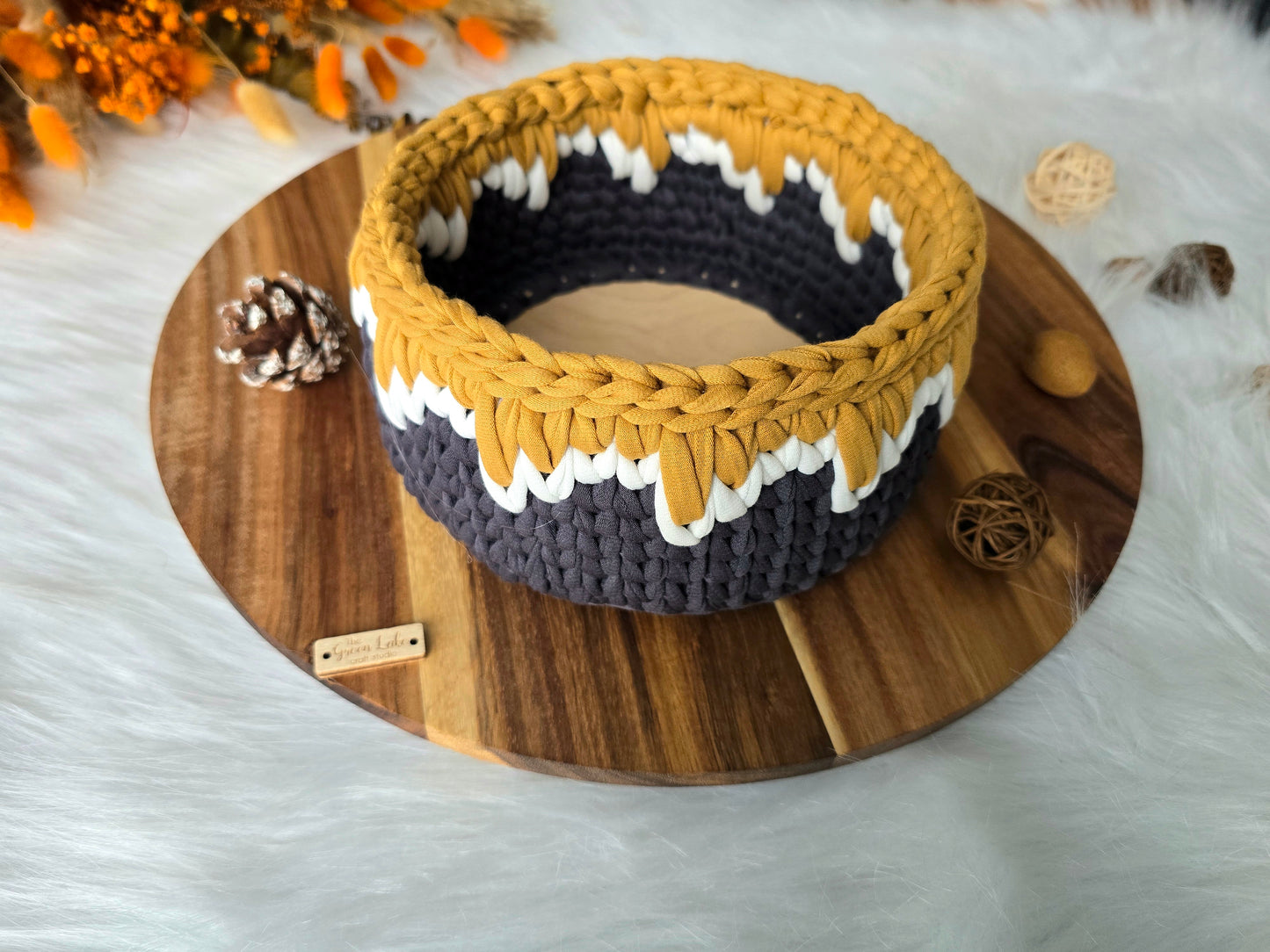 Mountains Under The Sunshine Basket PDF Pattern