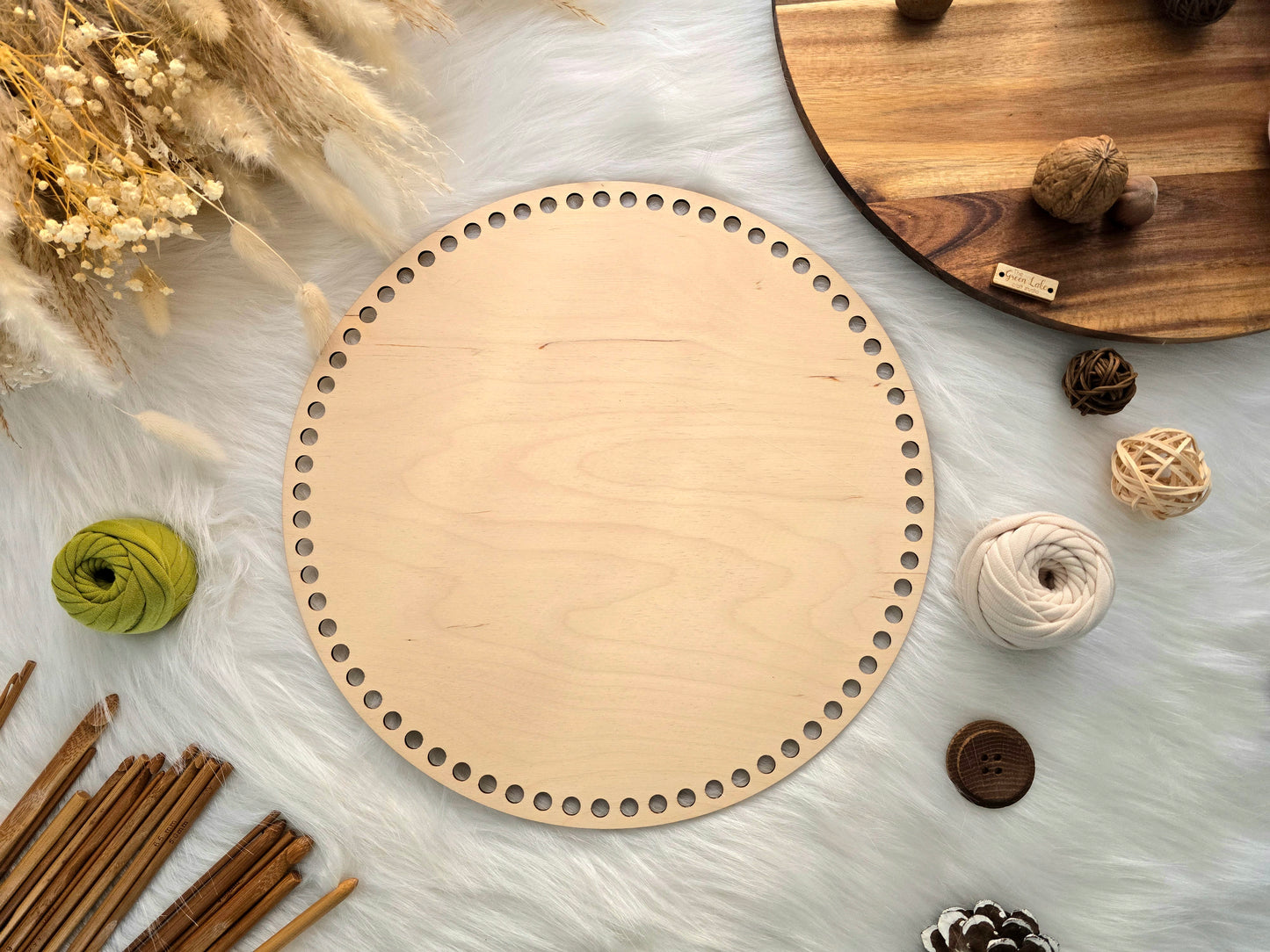 Circular wooden base: Various sizes with 8mm holes for making baskets Suitable for Tshirt yarn or 5mm cord