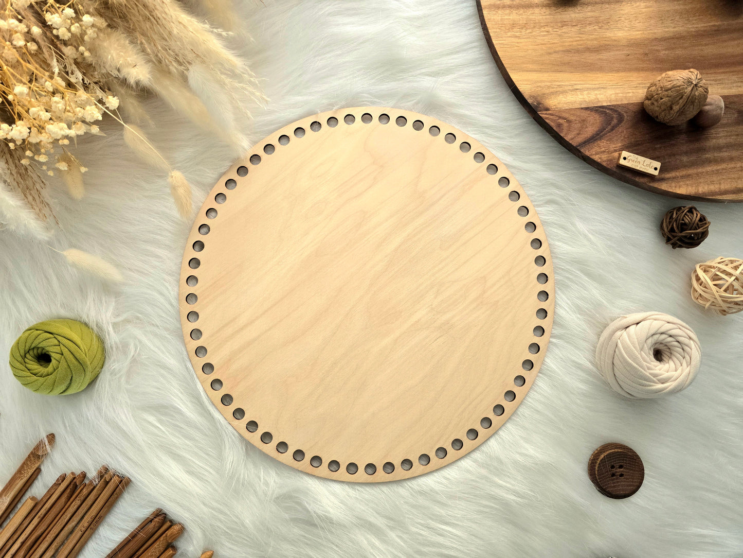 Circular wooden base: Various sizes with 8mm holes for making baskets Suitable for Tshirt yarn or 5mm cord