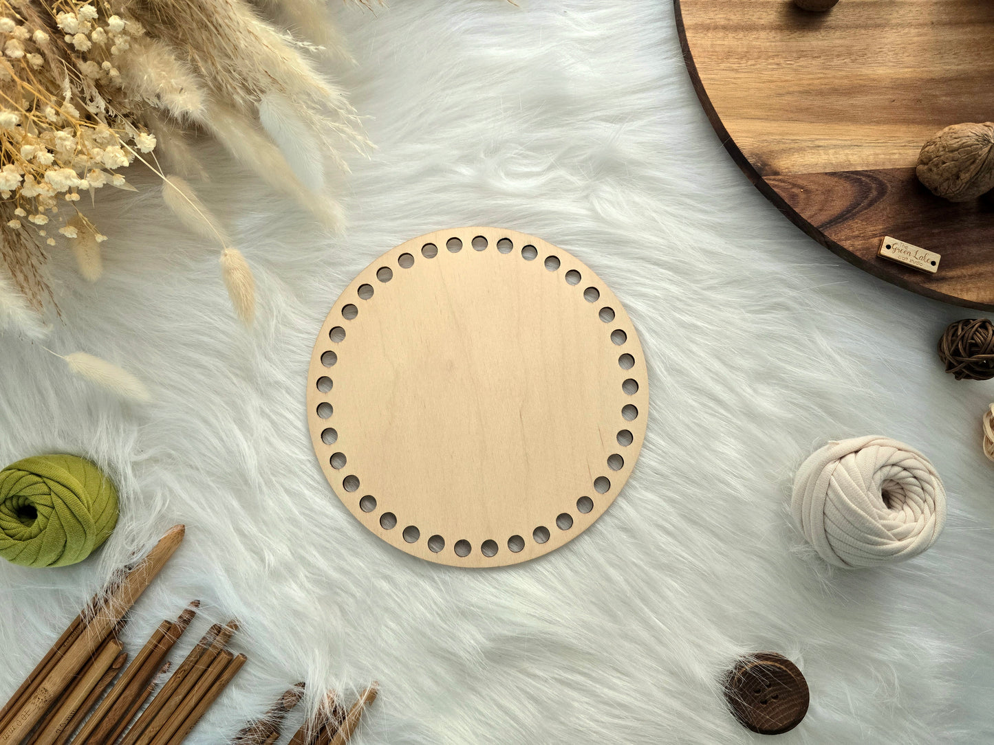 Circular wooden base: Various sizes with 8mm holes for making baskets Suitable for Tshirt yarn or 5mm cord