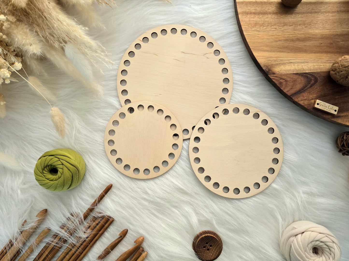 Circular wooden base: Various sizes with 8mm holes for making baskets Suitable for Tshirt yarn or 5mm cord