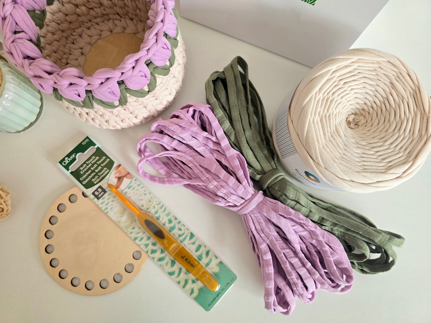 Tulip Crochet Basket DIY Kit