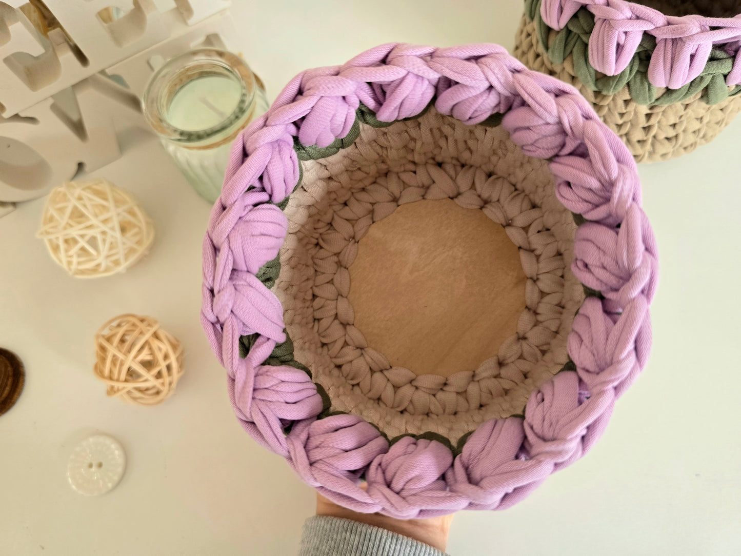 Learn colour change with Tshirt yarn - Tulip basket Saturday 16th May 1pm-4pm