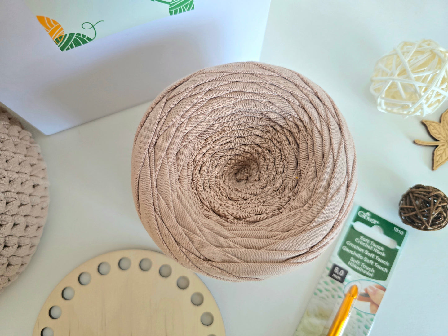 Small Crochet Basket Kit - Waistcoat Stitch