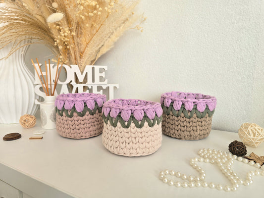 Handmade crochet Tulip basket: Makeup brush, hair accessories holder