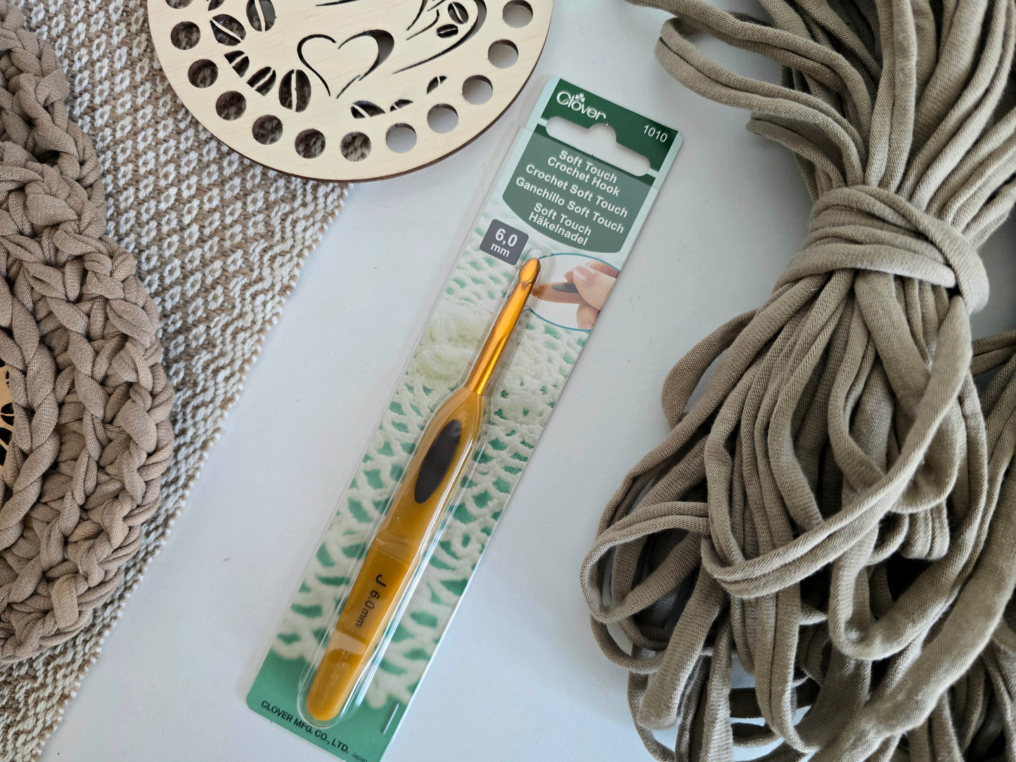 Coaster crochet DIY Kit - make 2