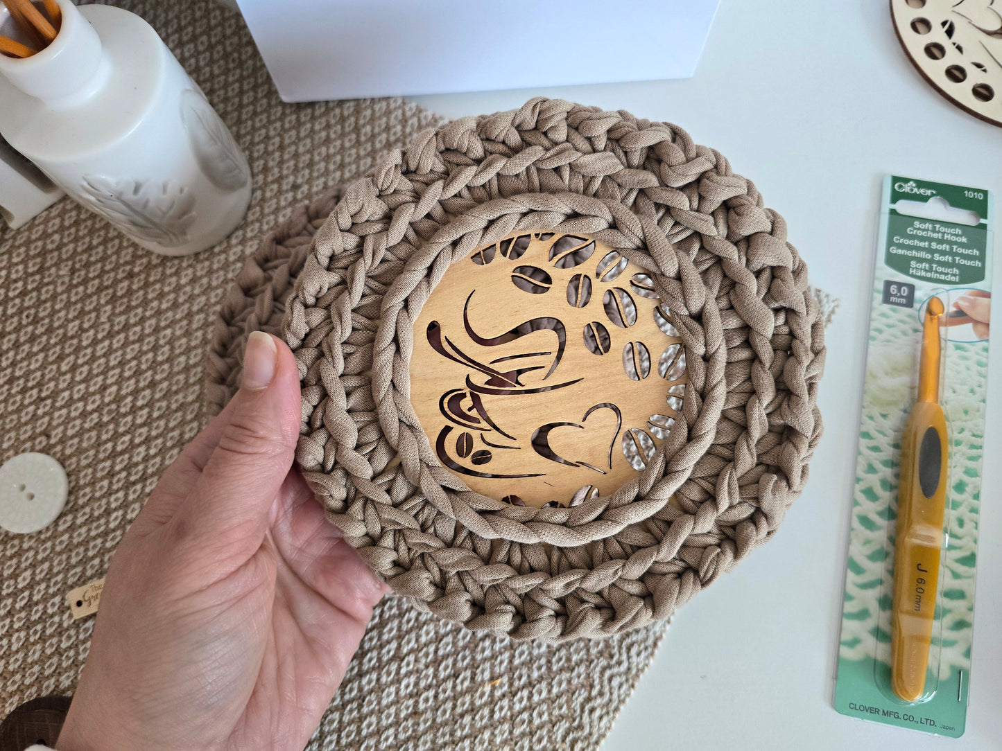 Coaster crochet DIY Kit - make 2