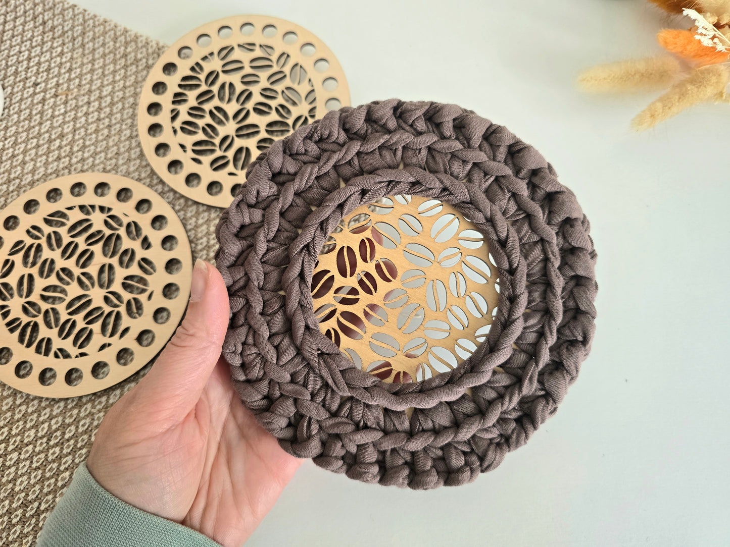 Coaster crochet DIY Kit - make 2