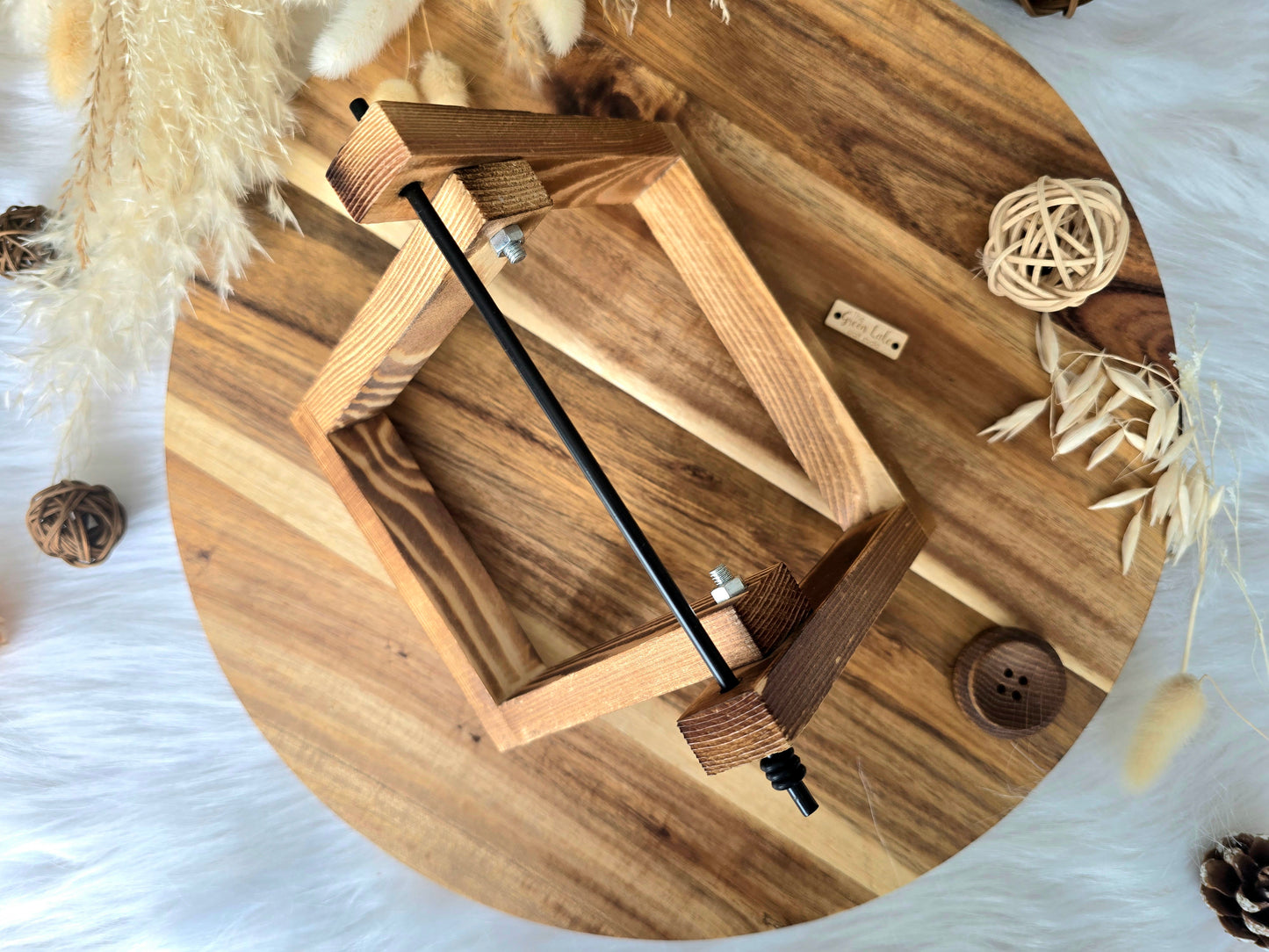 Wooden yarn holder