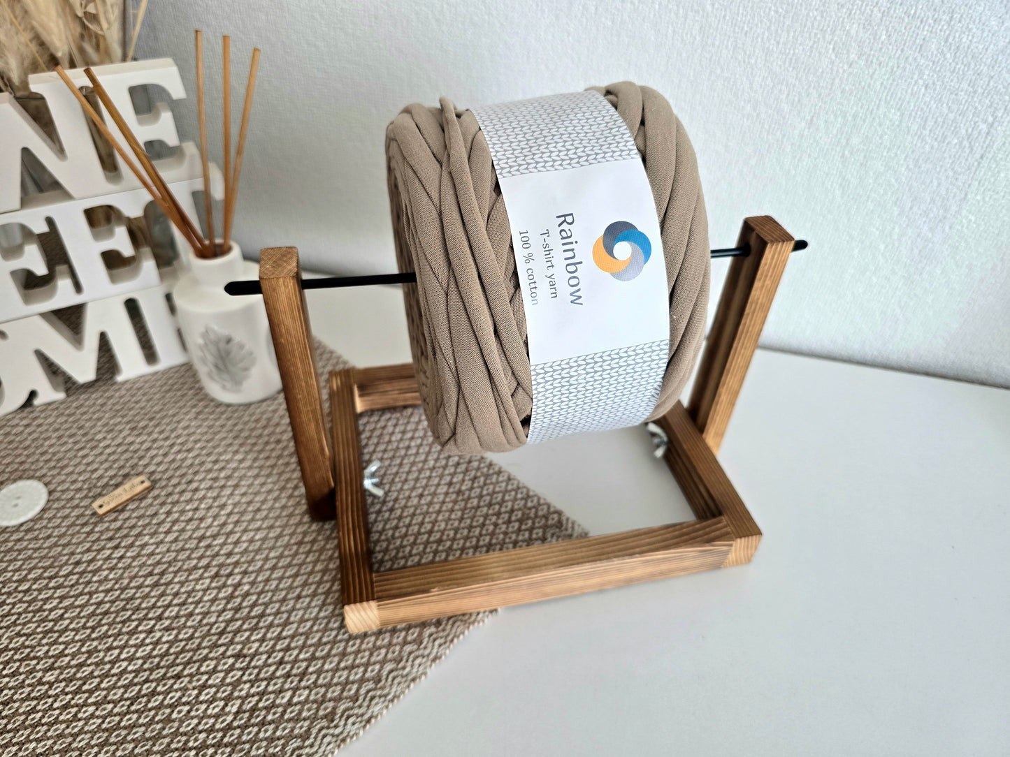 Wooden yarn holder Large