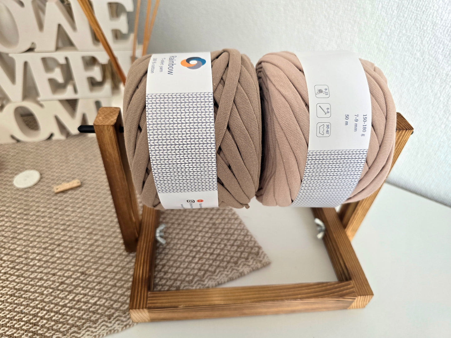 Wooden yarn holder Large