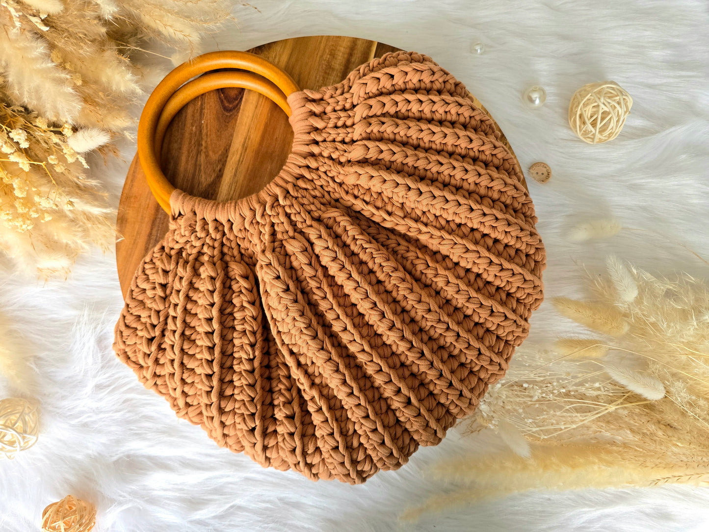 Crochet Gemma Shell Bag with circular handles: various colours