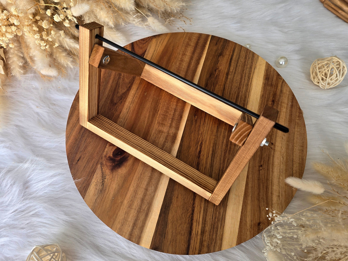 Wooden yarn holder/winder