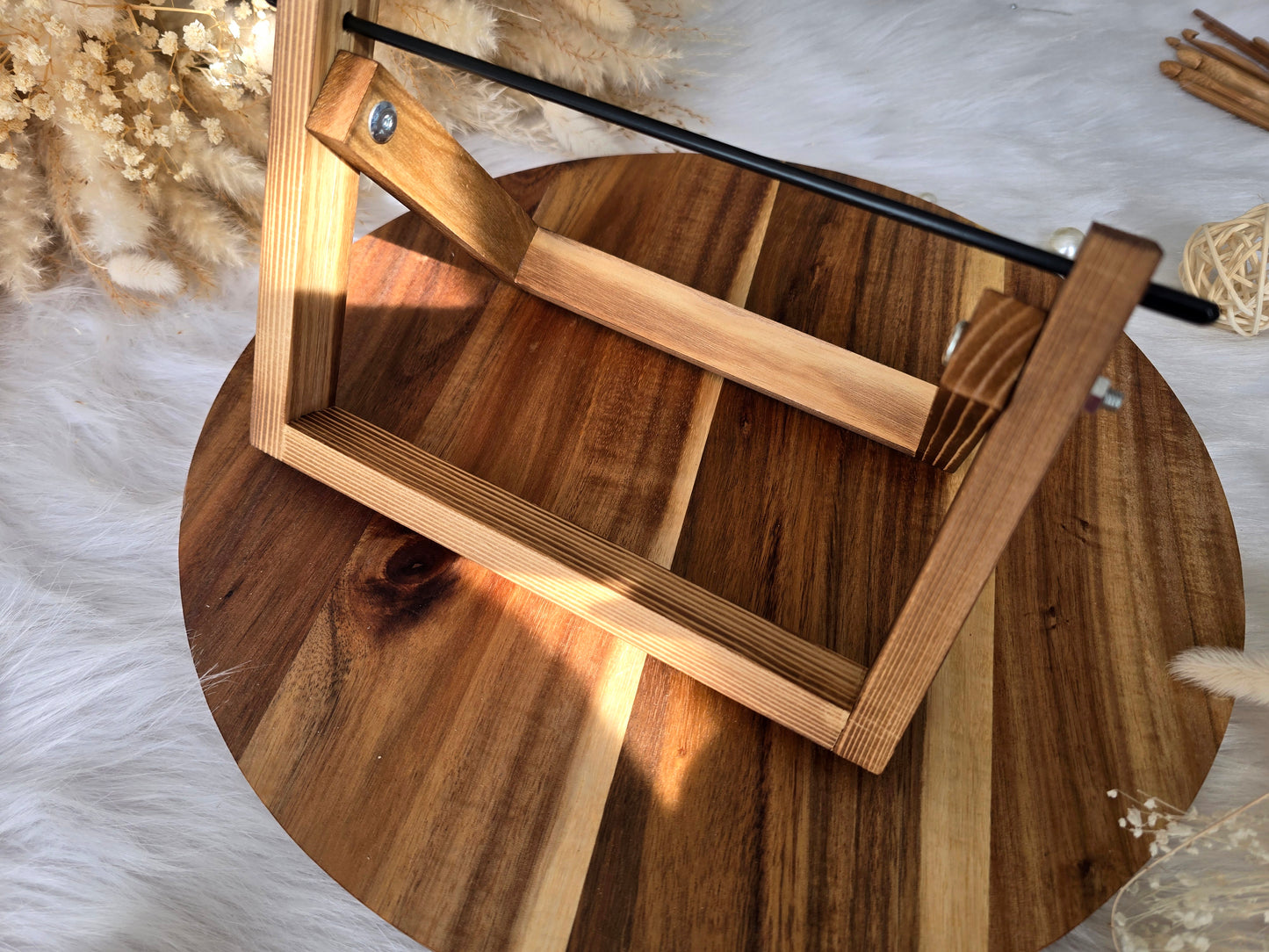 Wooden yarn holder/winder