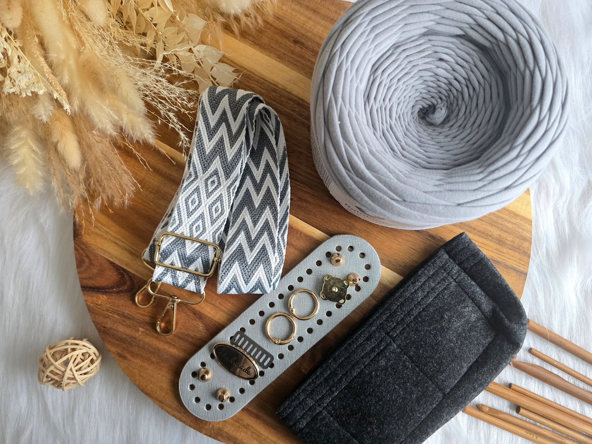 Crochet Michella Mini Bag Kit