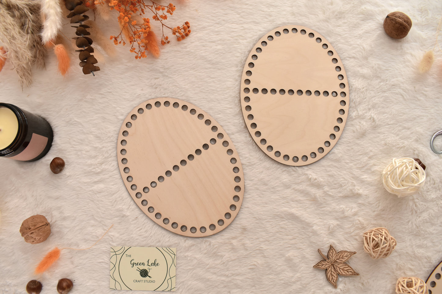 Oval wooden base 20cm for crochet basket with 2 compartments