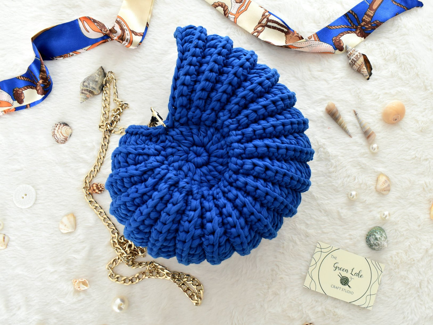 Crochet Ammonite Bag with chain handle