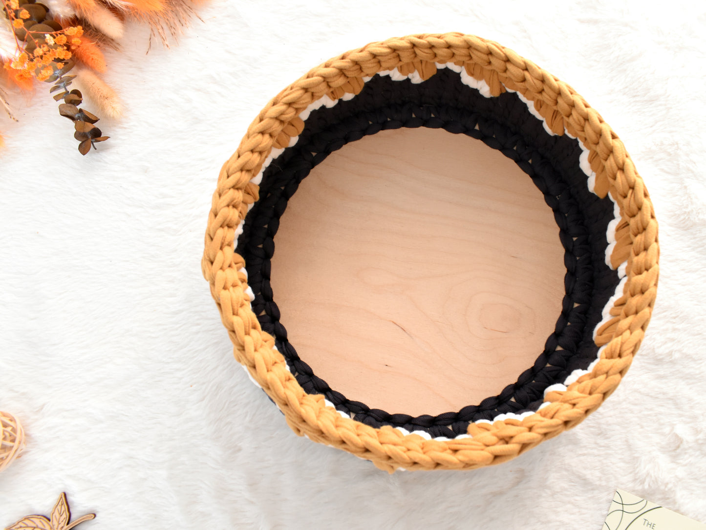 Crochet Storage Basket: Mountains Under the Sunshine
