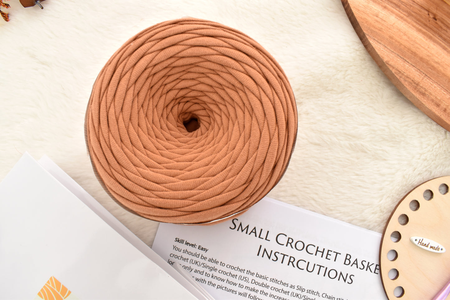 Small Crochet Basket Kit - Waistcoat Stitch