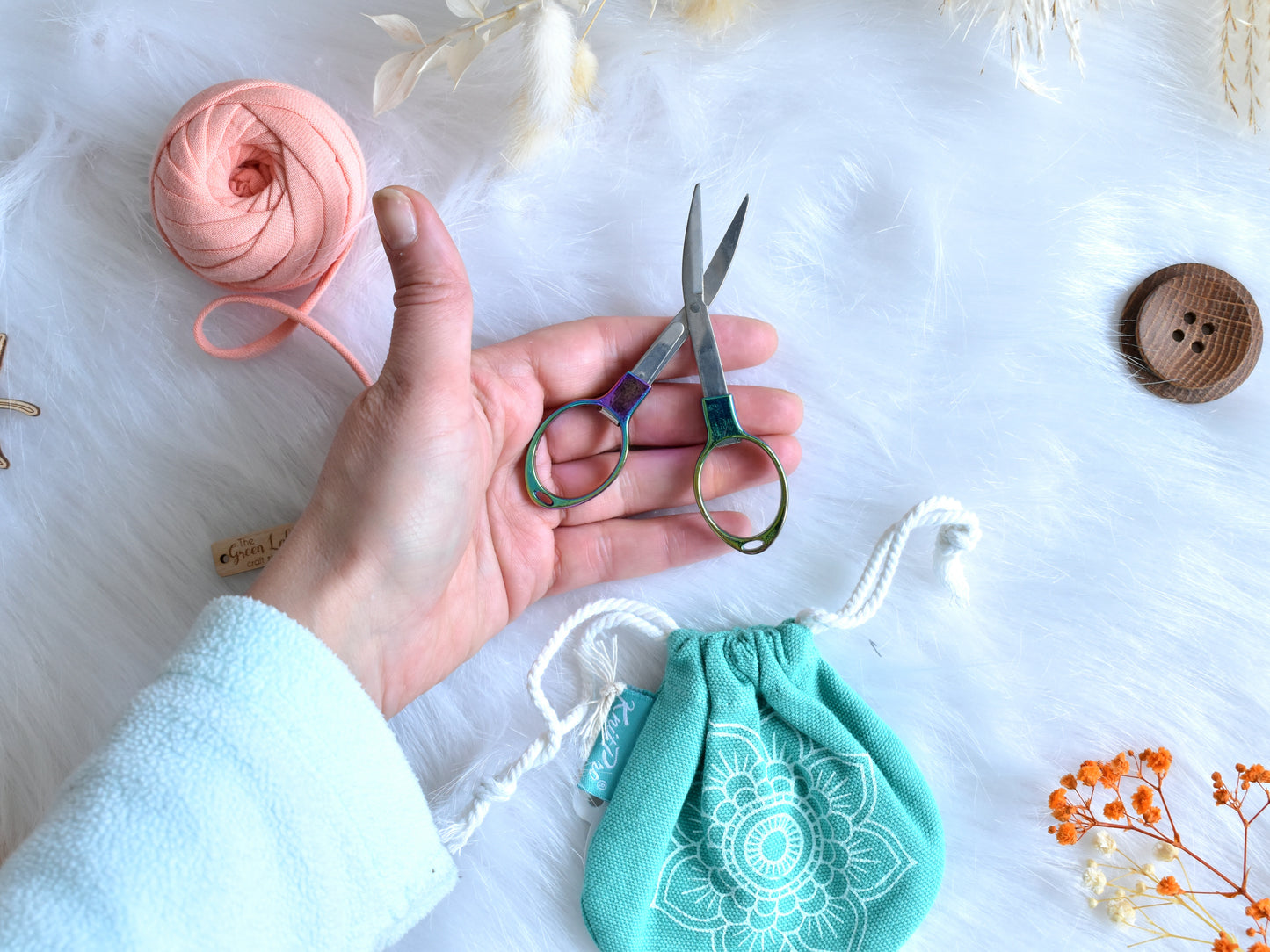 Sewing Craft Scissors with mint green case