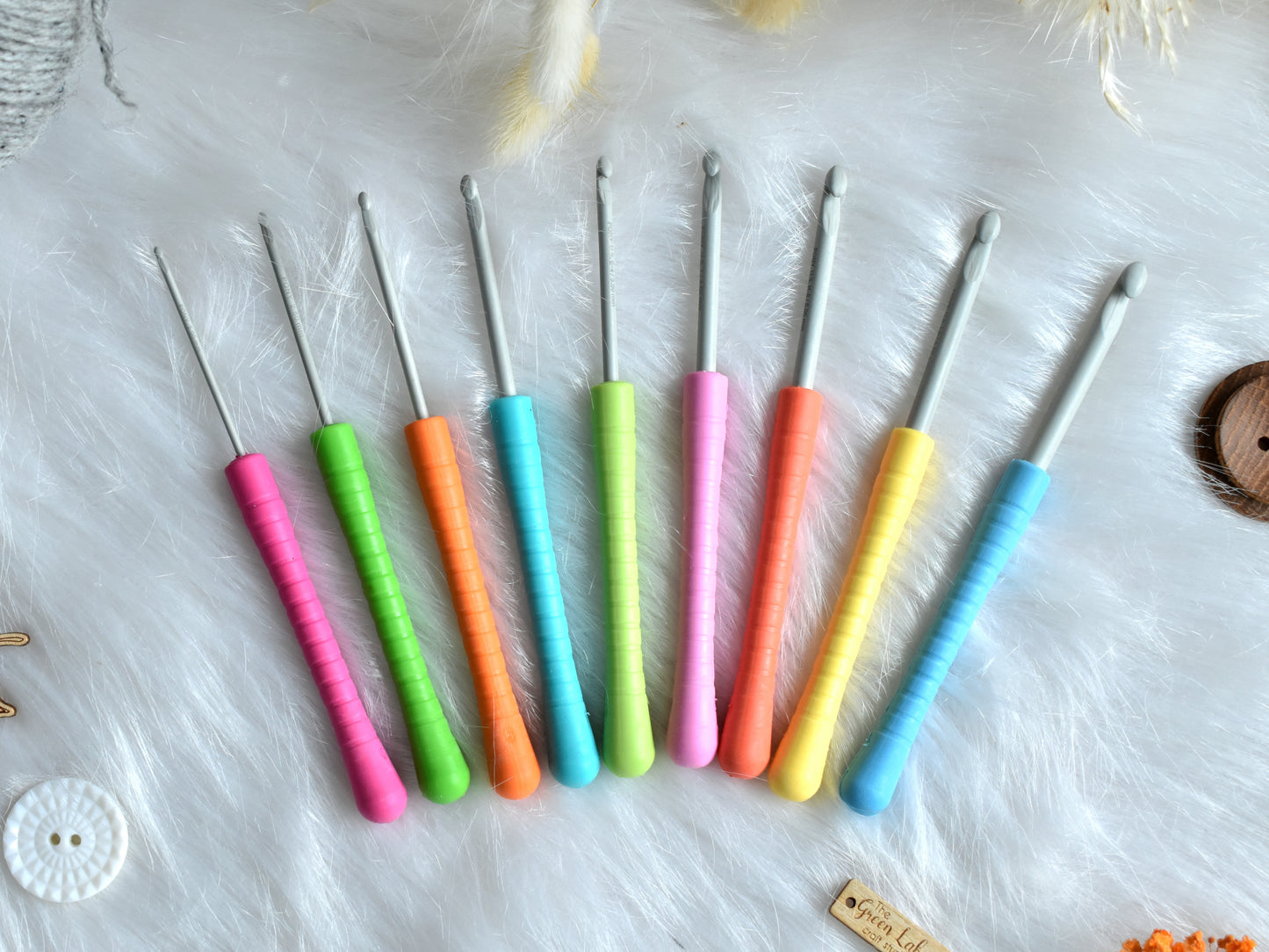 Pony crochet hook set: sizes 2mm - 6mm
