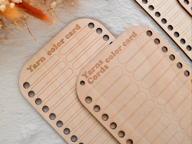 Wooden yarn colour card with 4 options reusable