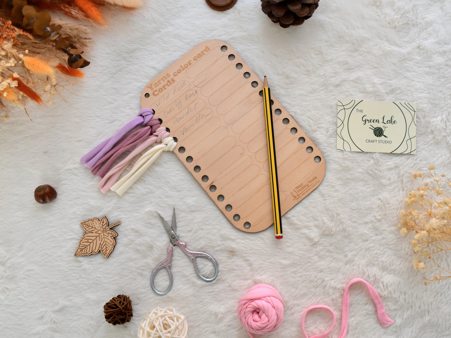 Wooden Yarns/Cords Color Card: 26-Hole Project Planner Reusable wooden yarn colour card with 4 options