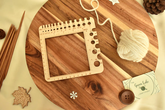 Universal Knitting & Crochet Tension Square with Needle Gauge — cm, inches & mm with US knitting needle sizes