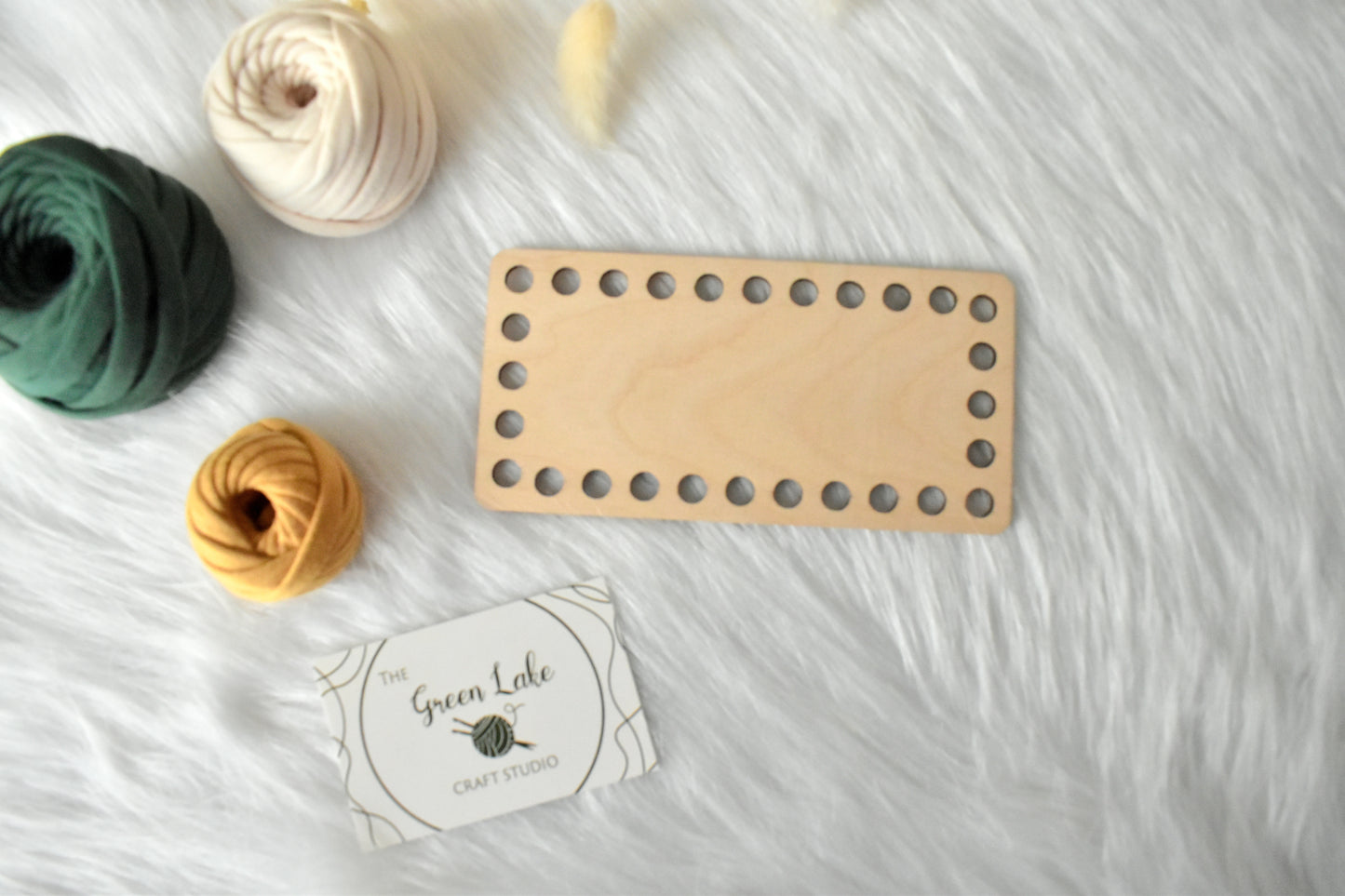 Middle rectangular wooden base with 8mm hole size for making baskets suitable for Tshirt yarn or 5mm cord