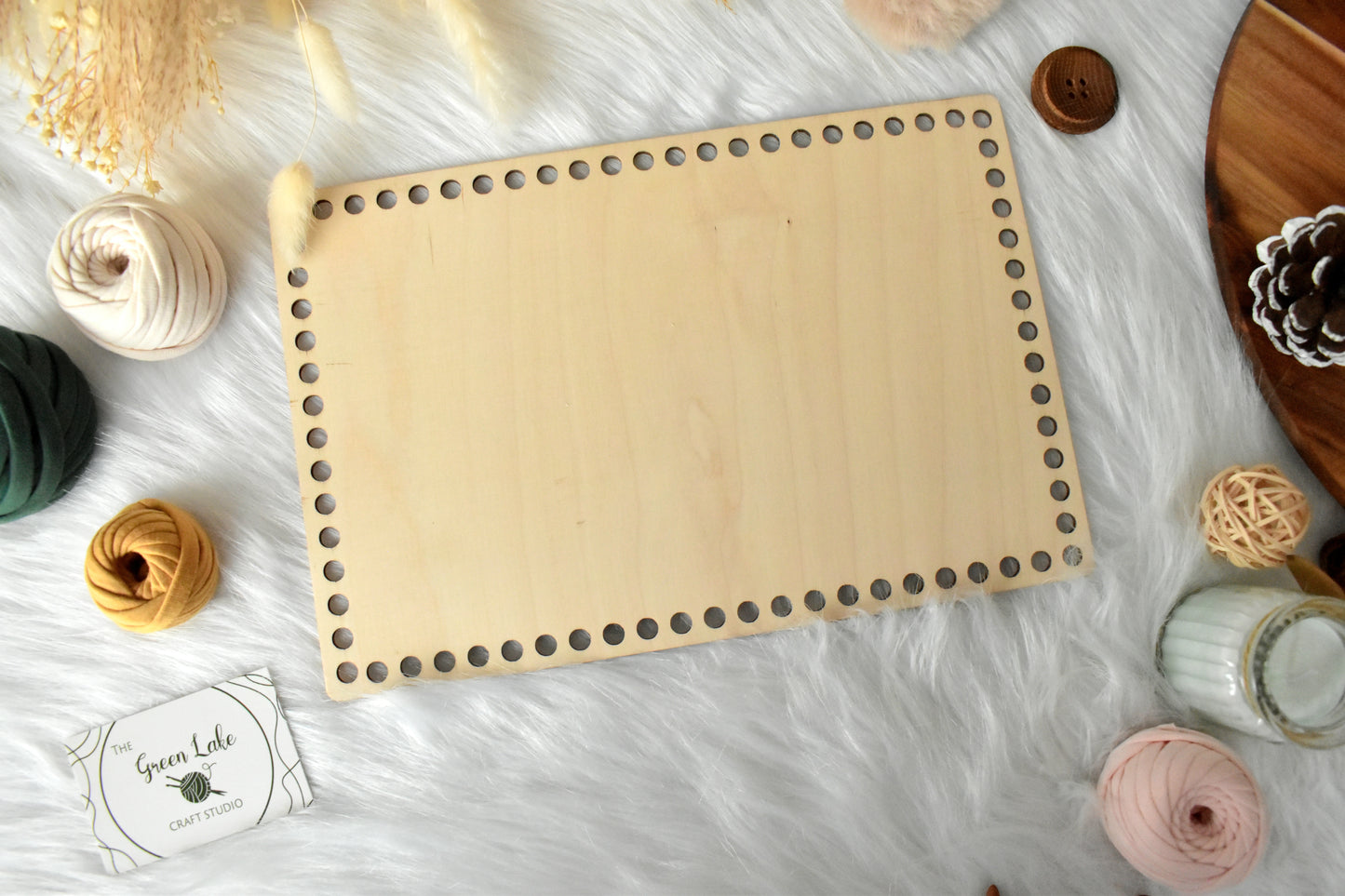 Middle rectangular wooden base with 8mm hole size for making baskets suitable for Tshirt yarn or 5mm cord