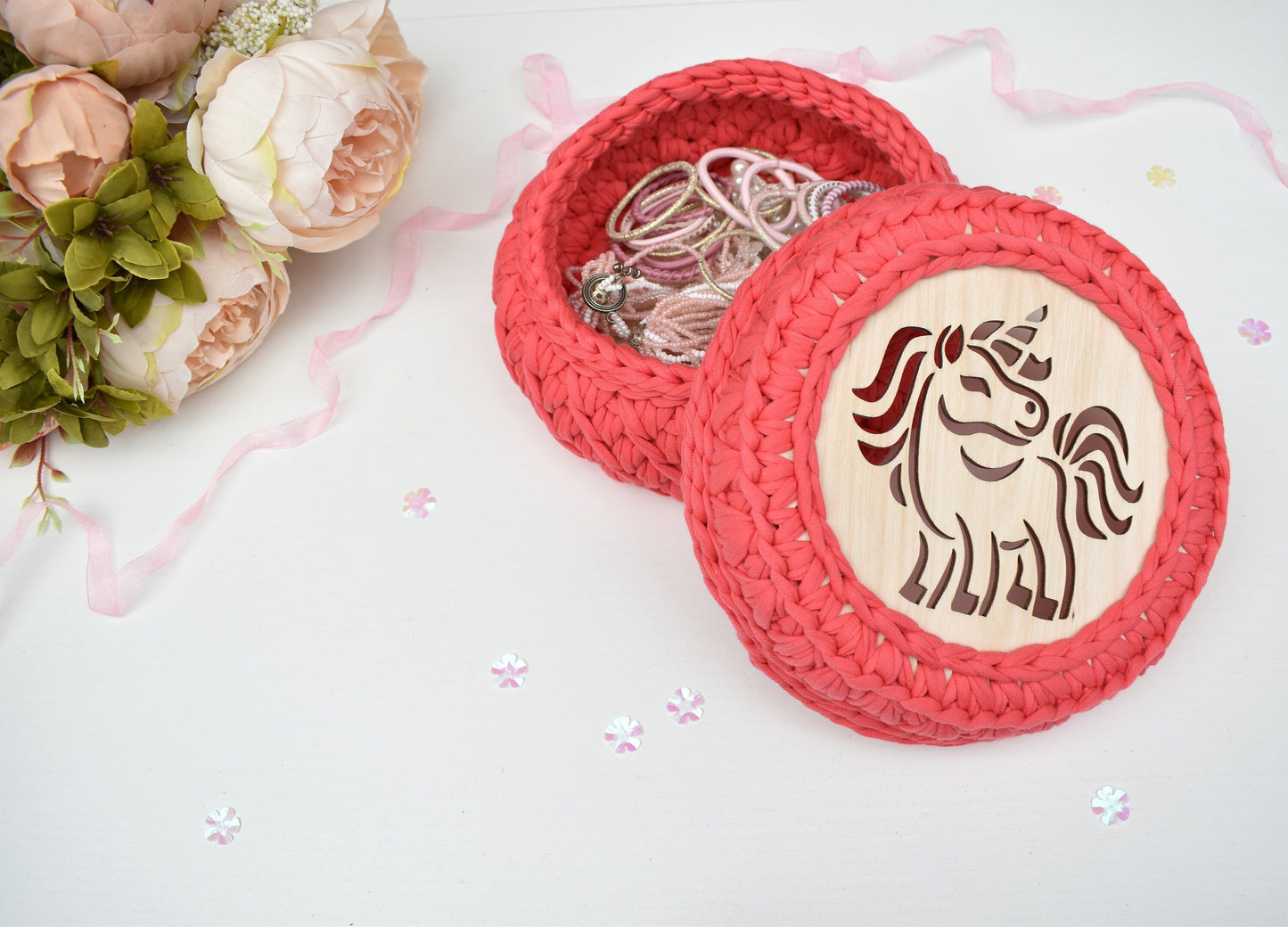 Unicorn design crochet basket