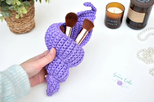 Spiral shell crochet basket