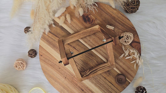 Wooden yarn holder